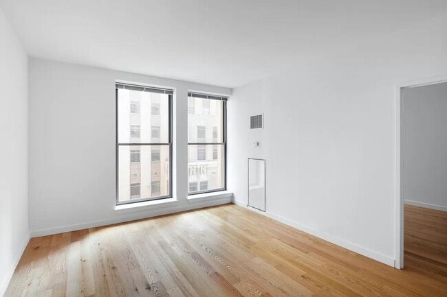 Building Photo - 2 bedroom in New York NY 10005