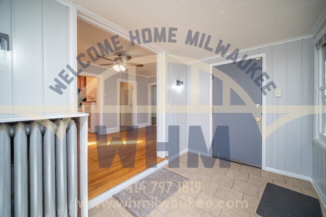 Building Photo - Gorgeous 3 bedroom Single Family Home in M...
