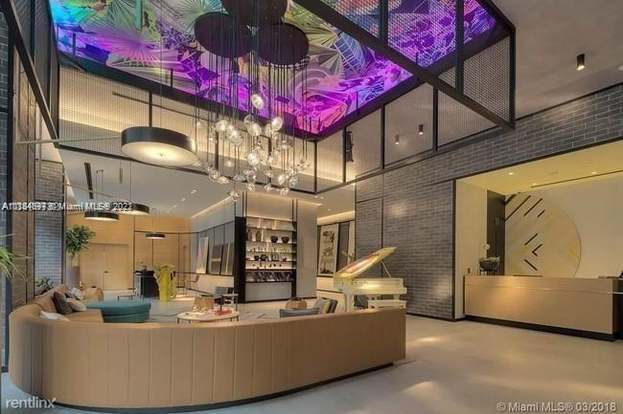 Foto del edificio - 121 NE 34th St