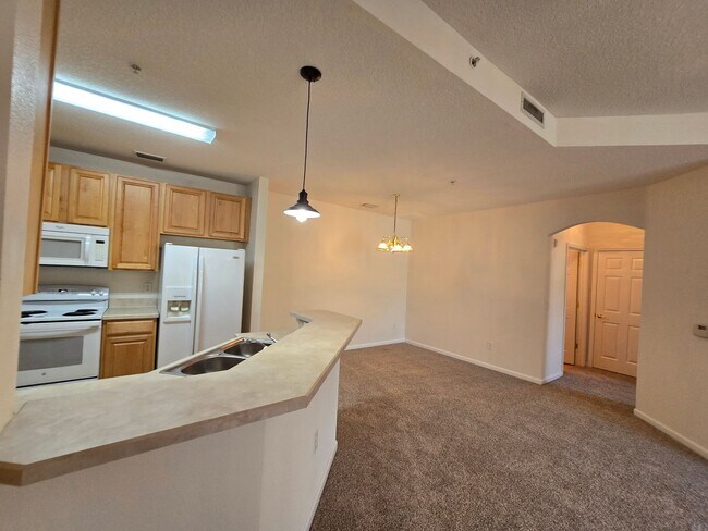 Foto del edificio - The Preserve at Oakleaf 1/2 Off June Rent