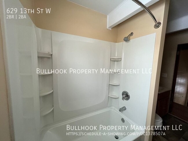 Building Photo - 629 13th St W