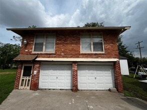 Building Photo - 741 13th St
