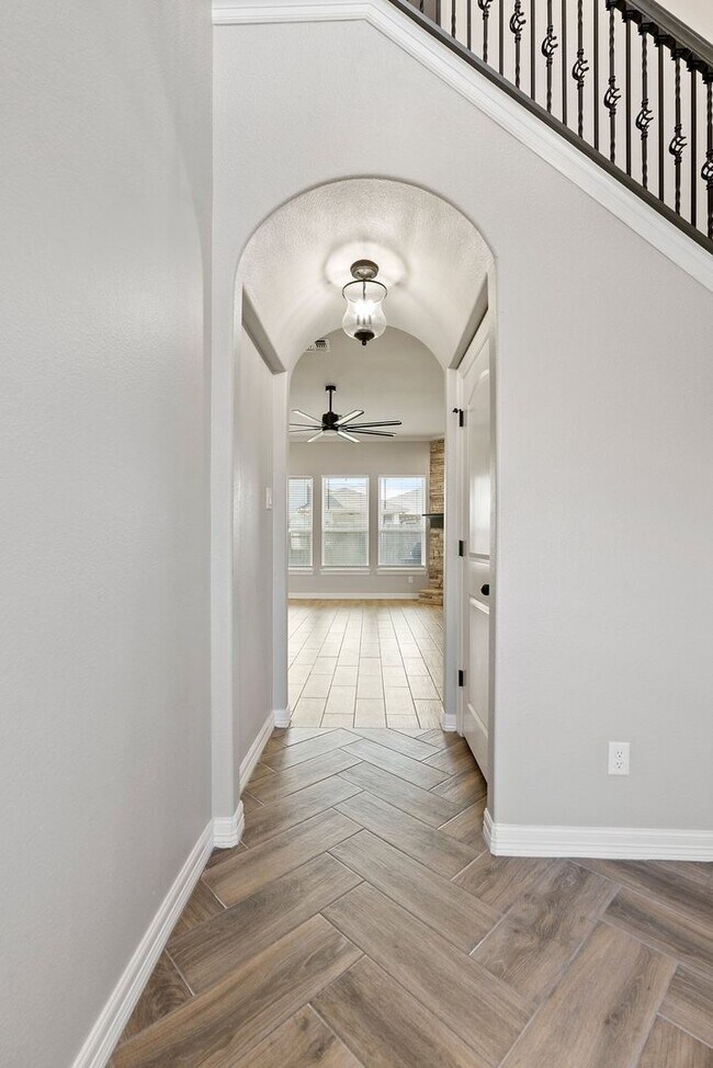 Foto del edificio - 7309 Longitude Ct