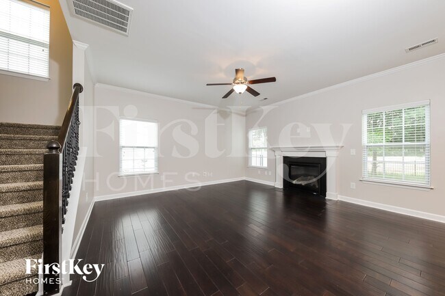 Foto del edificio - 132 Bethel Oaks Ct