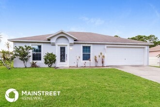 Building Photo - 3042 Tazewell Ave SE