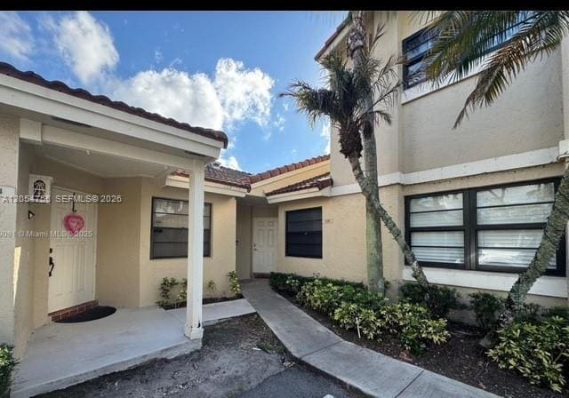 Photo - 6308 Northwest 170th Terrace, Hialeah, FL 33015 - 2 BR 2 BA villa