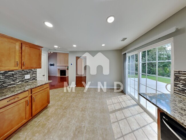 Building Photo - 2117 Arbor Vista Dr