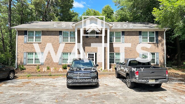 Foto del edificio - 3229 Westbrook Dr