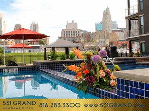 City view pool - 531 Grand
