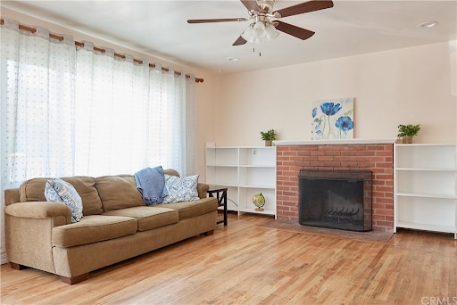 Living Room - 60 Broad St