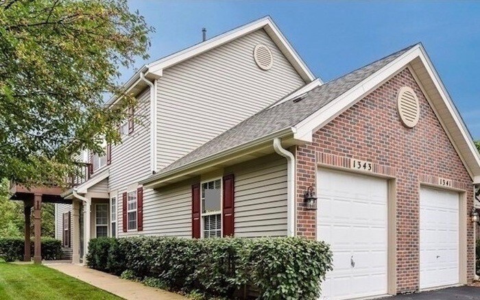 Foto principal - 1343 Providence Circle Elgin, IL 60120