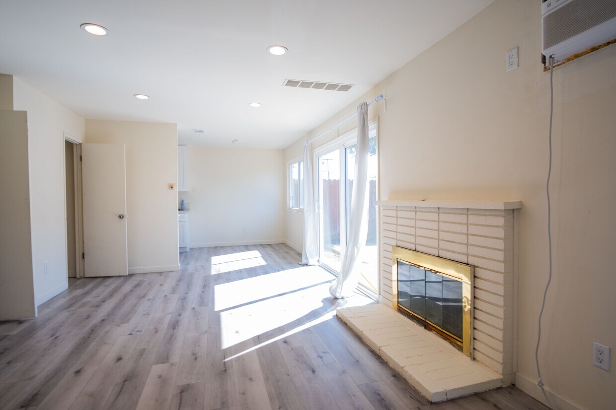 Foto principal - 2909 Elgin Dr