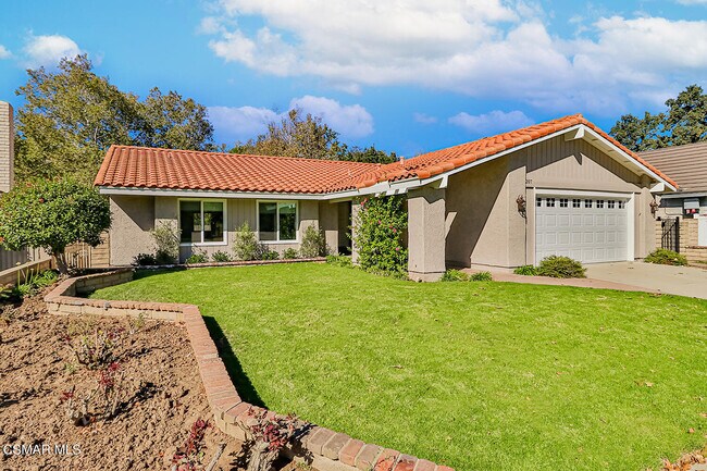 Building Photo - 207 Parkview Dr