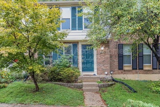 Building Photo - 9086 Tiffany Park Ct