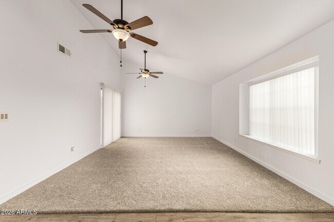 Building Photo - 7253 S Alder Dr