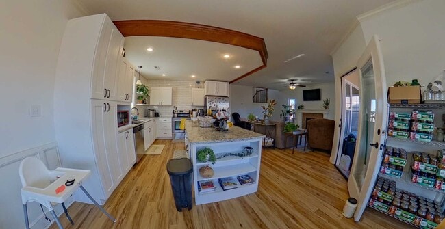 Building Photo - 3D Tour Available - Fenced-in Yard +  2-Ca...