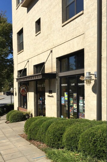 Foto del edificio - 408 River St