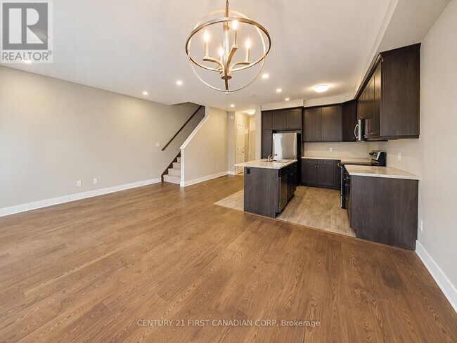 Photo du bâtiment - 2070 Meadowgate Blvd