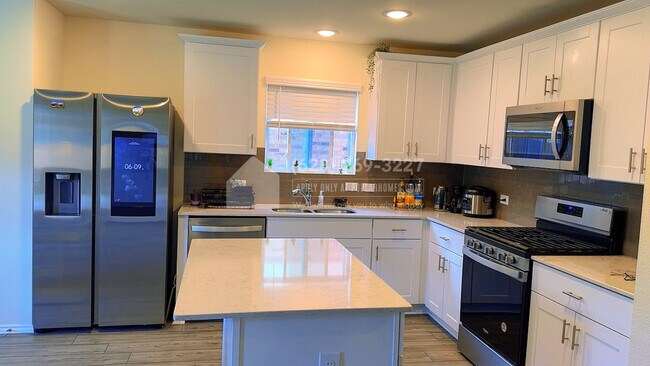 Building Photo - 1029 Binney Dr