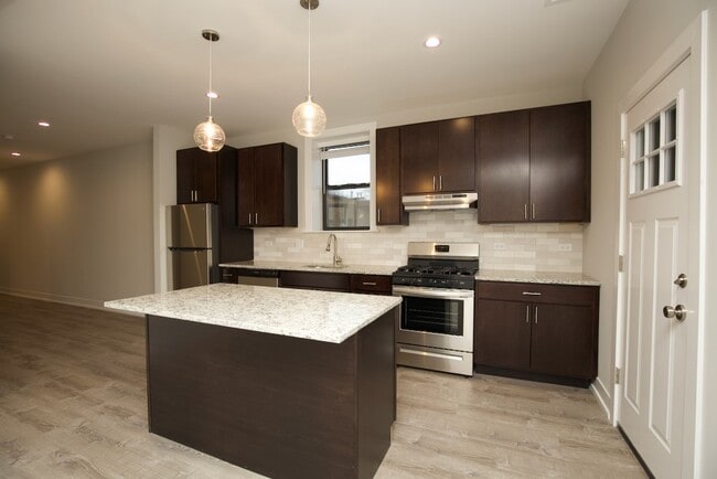 Foto del edificio - 1007 Crain St