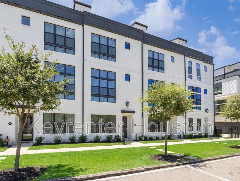 Foto principal - 2914 Lamar St