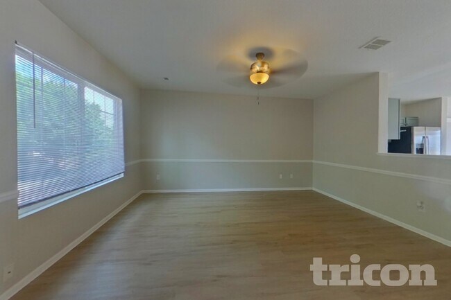 Foto del edificio - 6324 Rockville Dr