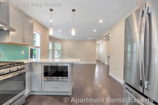 Photo - 161 4th St Apartment