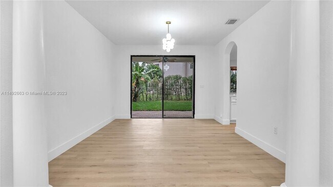 Foto del edificio - 7831 SW 195th Ter