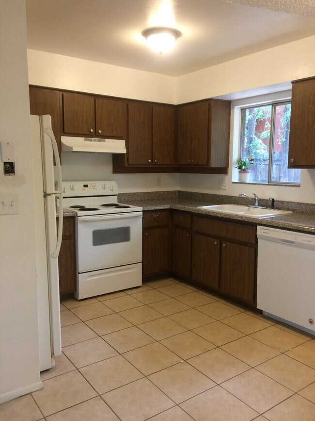 Foto del edificio - 134 N Willow St