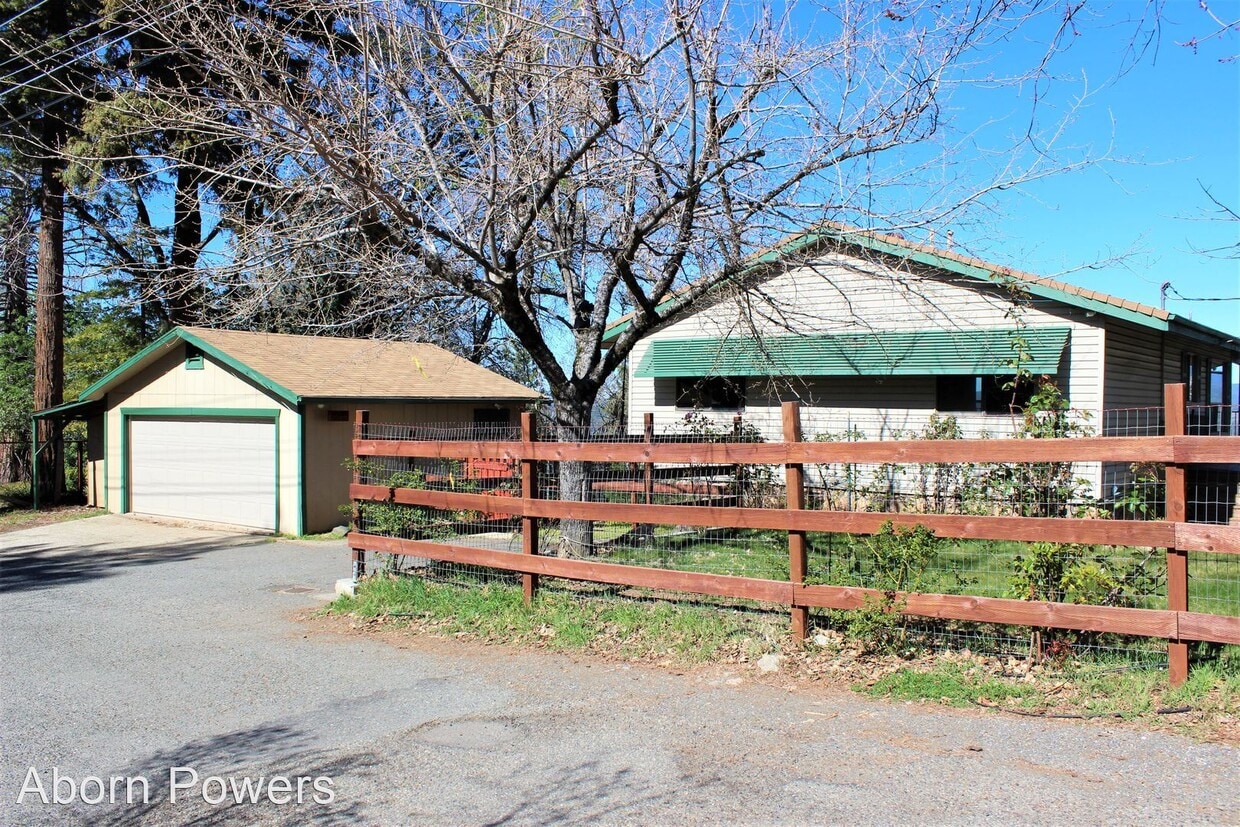 3 br, 2 bath House 1673 Rose Lane House for Rent in Placerville, CA
