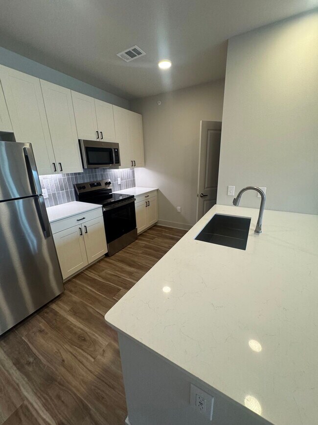 Foto del edificio - 1620 Everitt Trail