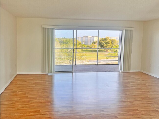 Building Photo - 3860 Ironwood Ln