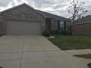 Building Photo - 10205 Pyrite Dr