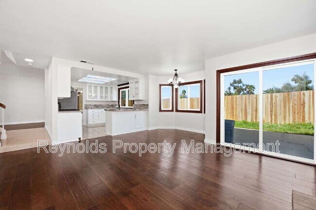 Foto del edificio - 9462 Pipilo St