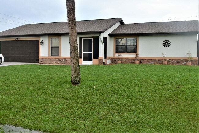 Foto del edificio - 3 br, 2 bath House - 4025 Vermont Lane