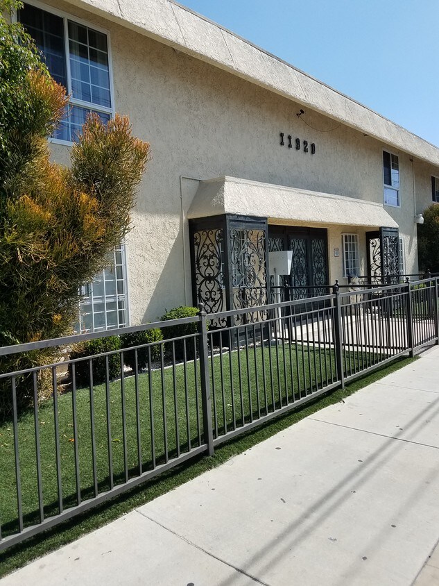 101 Apartments Available for Rent in Hawthorne, CA