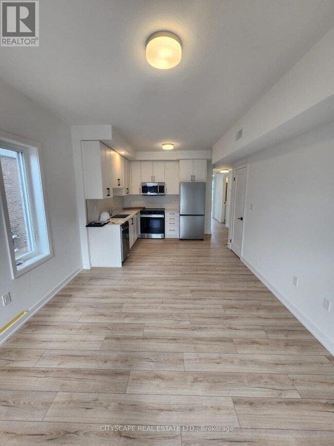 Photo du bâtiment - 940-940 St David St N