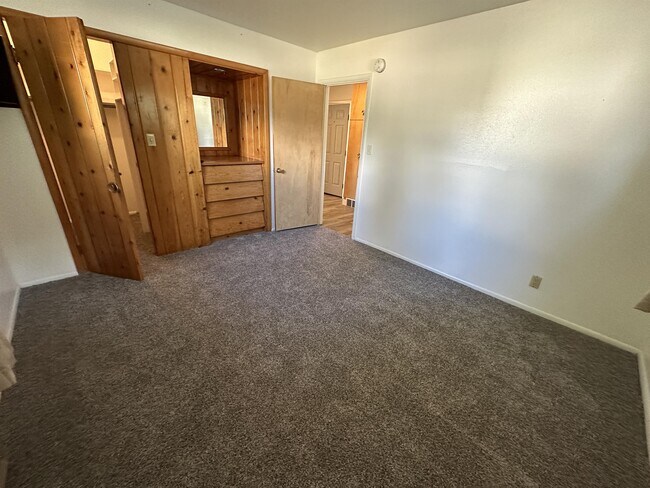 Foto del edificio - 425 19th St SW