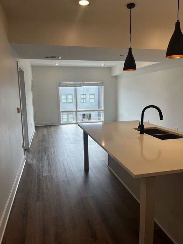 Building Photo - 2704 Clifton Ave