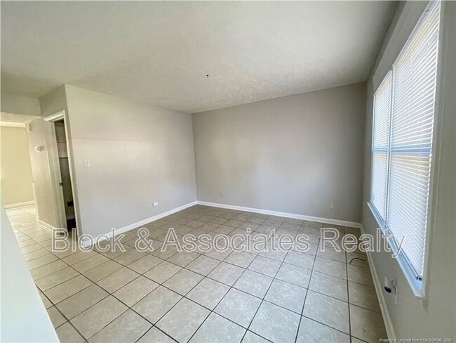Building Photo - 4959 Galveston Dr
