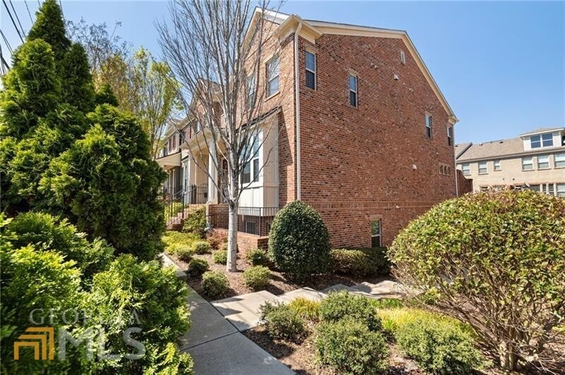 Primary Photo - 317 Alderwood Ln