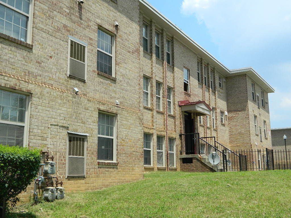 Foto del edificio - 2306 Hartford St SE