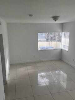 Foto del edificio - 1220 Marseille Dr