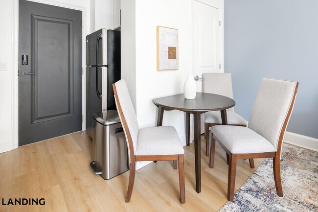 Foto del edificio - 933 McGee St