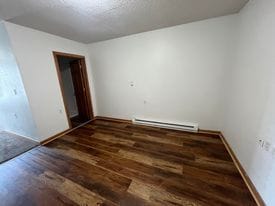 Building Photo - 170 N Main St