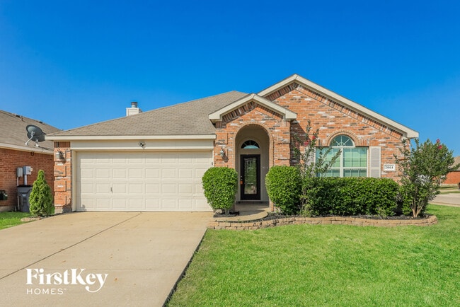Building Photo - 2064 Fairview Dr