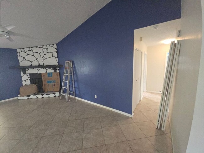 Photo - Solar Energy 3/2 Home in Riverview, FL.