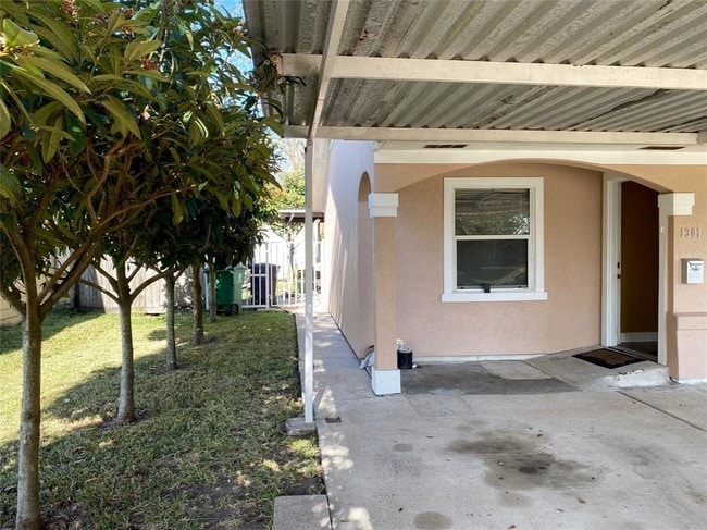 Building Photo - 1301 Bayswater Dr