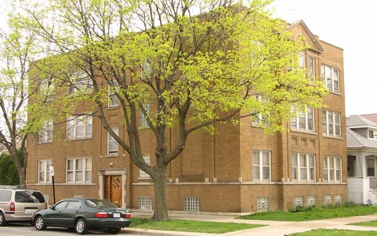 Primary Photo - 3735 N Leclaire Ave