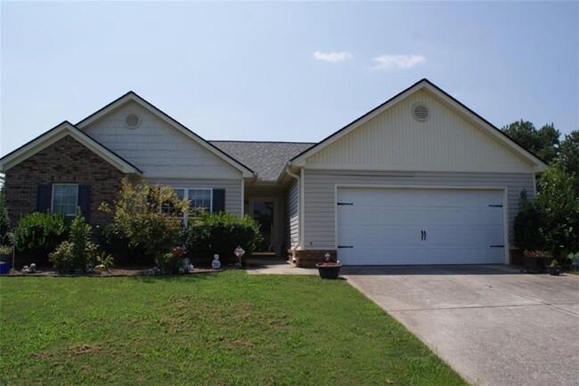 Building Photo - 211 Lucas Way